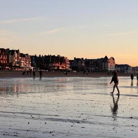 Apartment Beau 3 Pieces Carnot, Proche Et Casino Trouville-sur-Mer